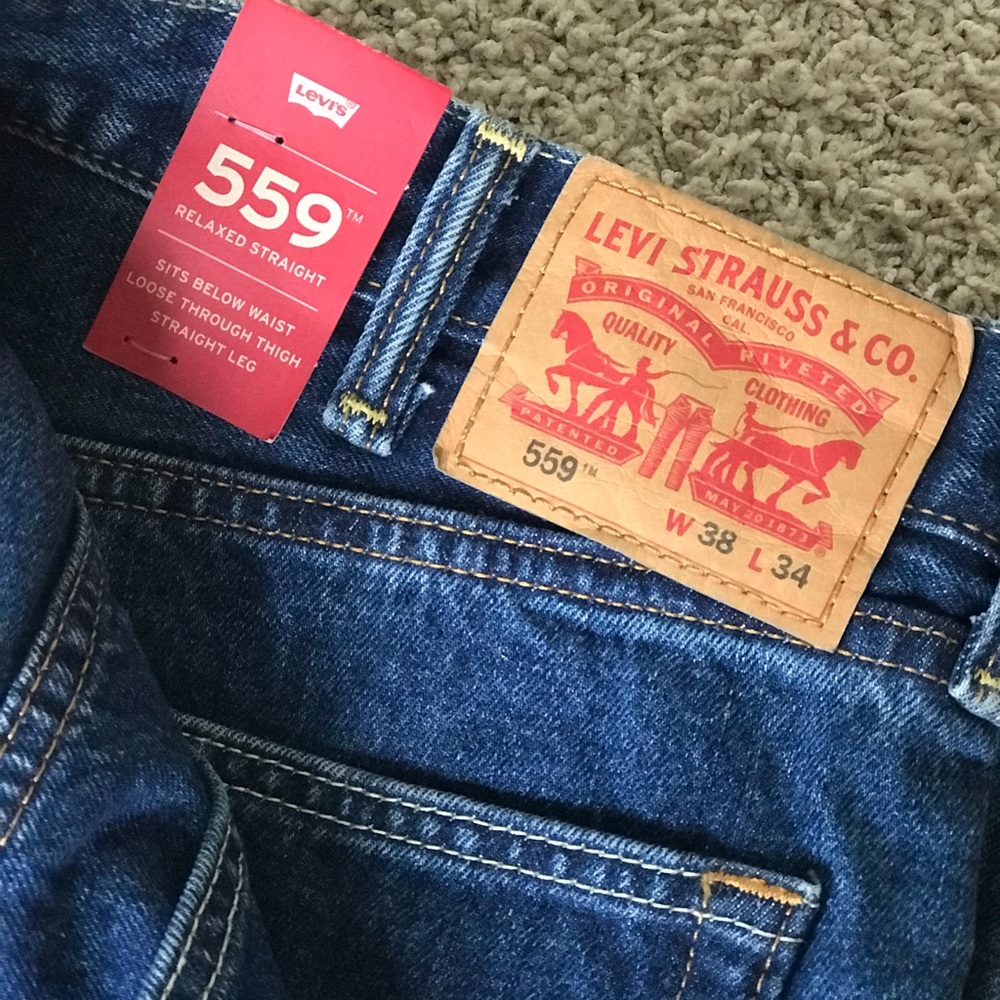 Levi’s 559 Men’s 38x34 Relaxed Straight Leg Jeans